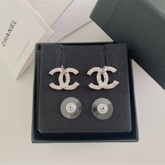 Chanel CC Crystal Earrings - Picture 2 of 3